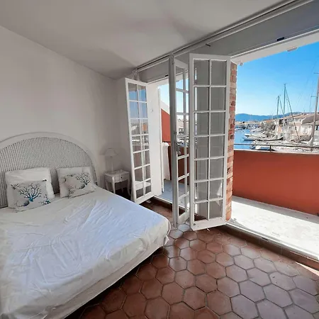 Hébergement de vacances Maison Rénovée Port - Clim - Wifi - Parking - Amarrage - Fr-1-868-21